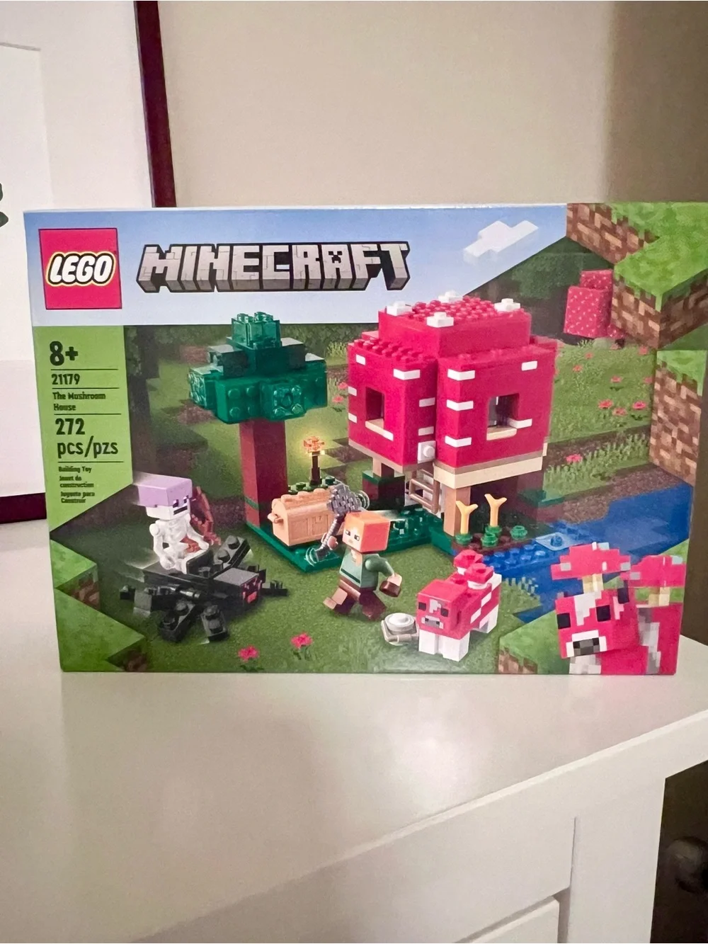 LEGO Minecraft The Mushroom House 21179 272 pcs Set Age 8+ Brick Separator Youth